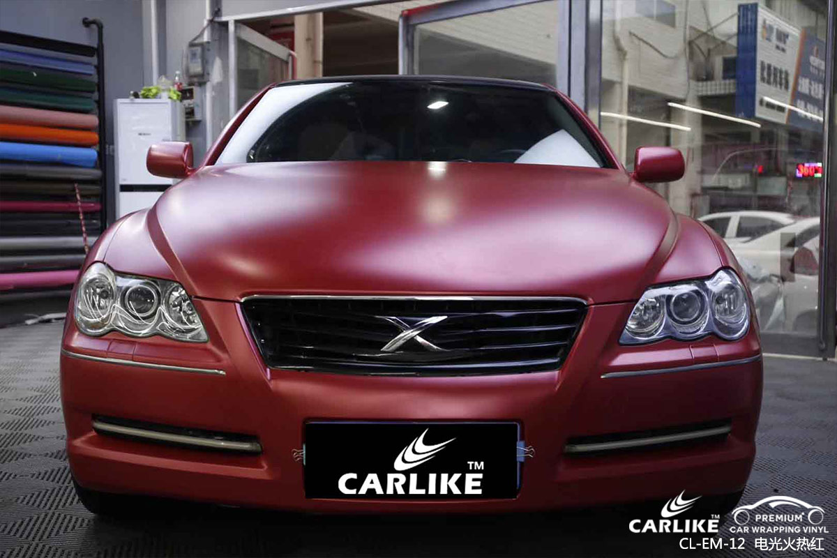 CARLIKE卡莱克™CL-EM-12丰田金属电光火热红汽车改色膜鹰潭贴膜施工效果图