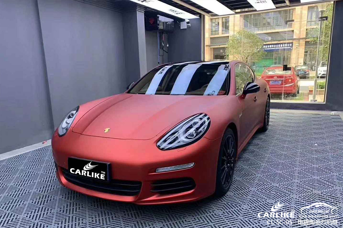 CARLIKE卡莱克™CL-SC-05保时捷电镀陶瓷烈焰橙车身改色膜克拉玛依施工案例